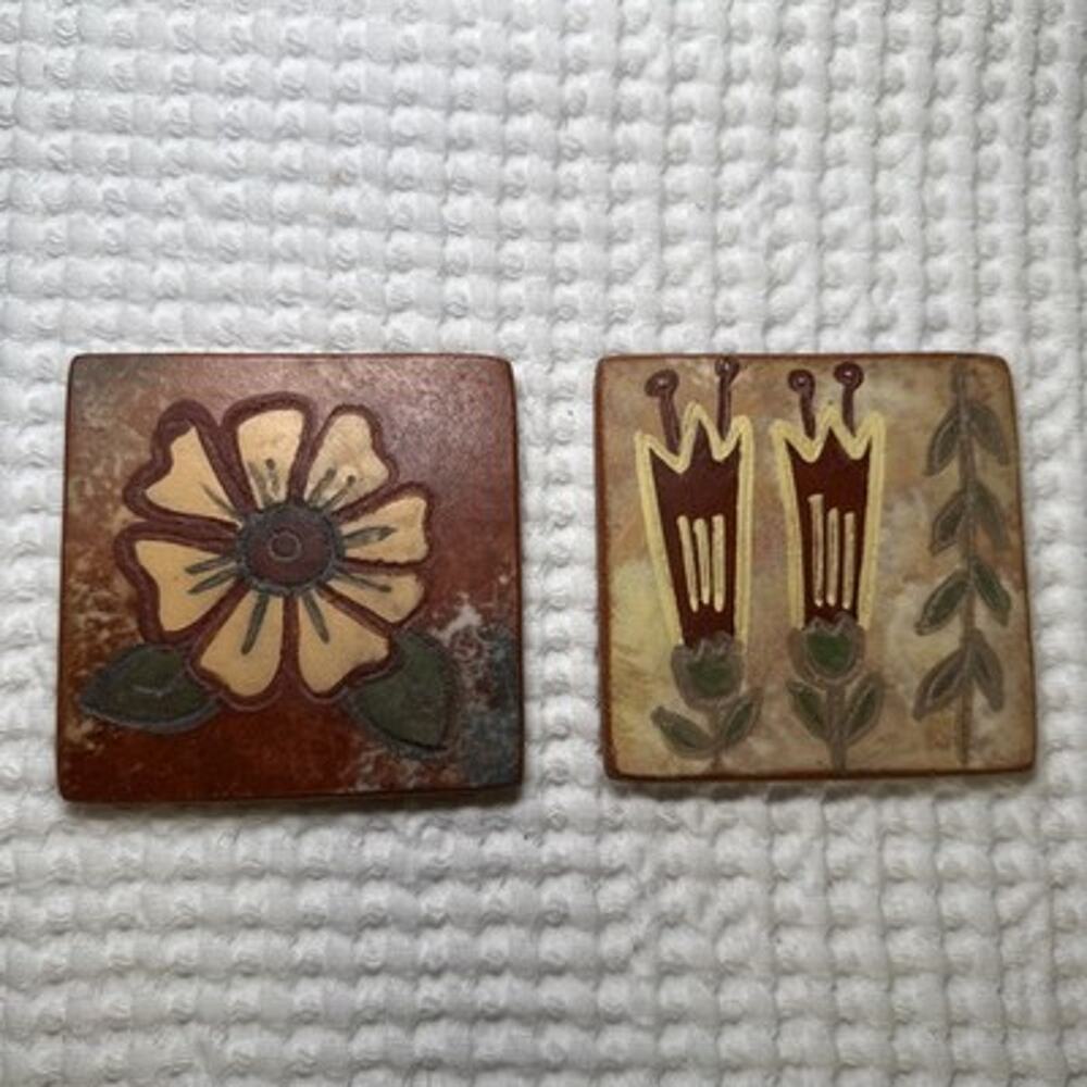 Urbano Cuzco Peru Terracotta Pottery Tiles Set 2 Hand Painted Floral Folk Art